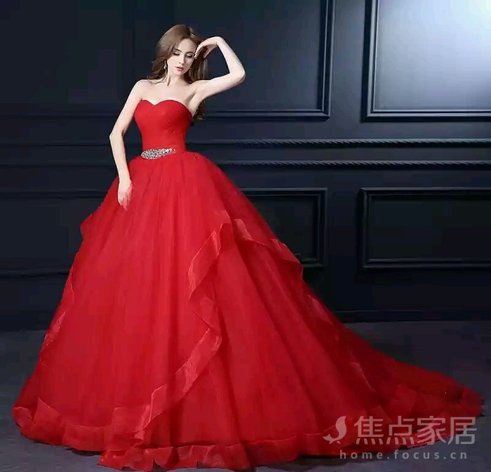 红色婚纱_红色礼服